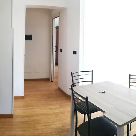 Apartament Arc Carracci