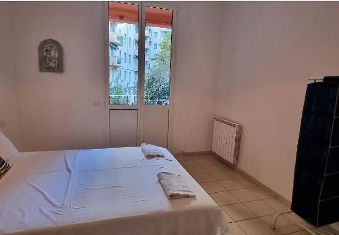 Arc Carracci Bologne