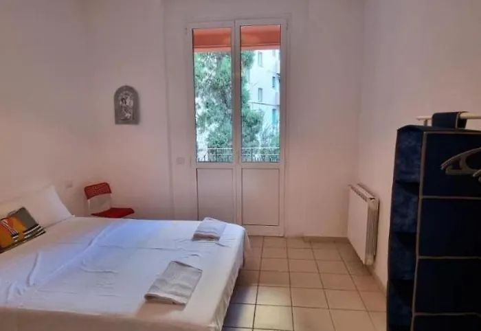 Arc Carracci Bologne